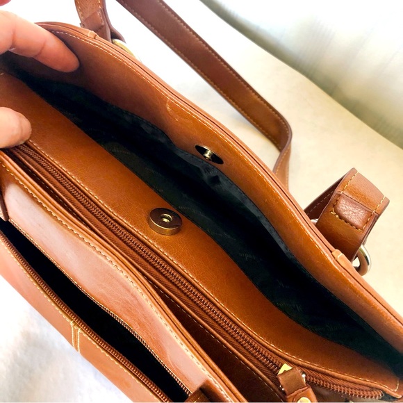 Madison Studio Brown Leather Handbag - Picture 12 of 16